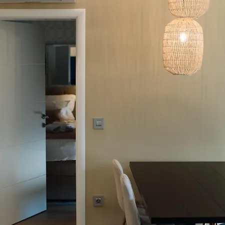 Lena Luxury Iii شقة