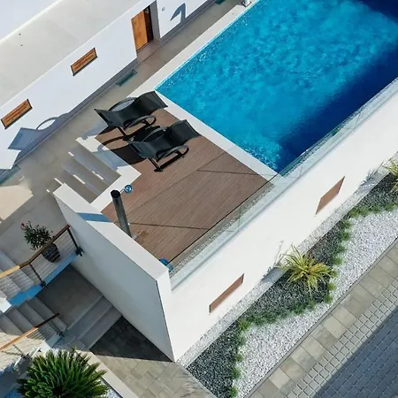 Lena Luxury Iii شقة
